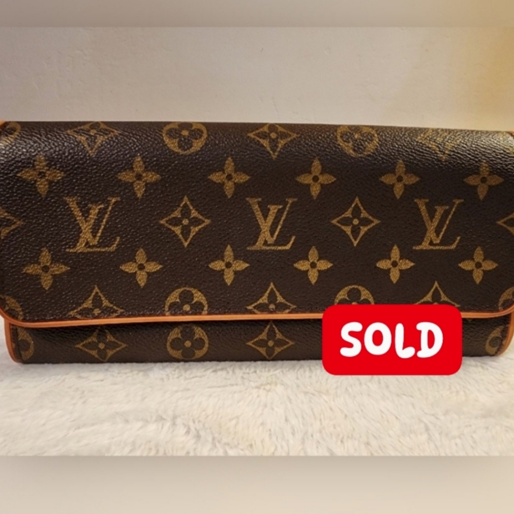 ❌️SOLD❌️ Authentic LOUIS VUITTON Pochette GM Brown Monogram  Shoulder Bag